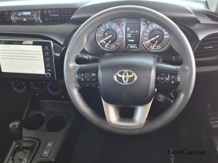 2021 Toyota Hilux photo 8