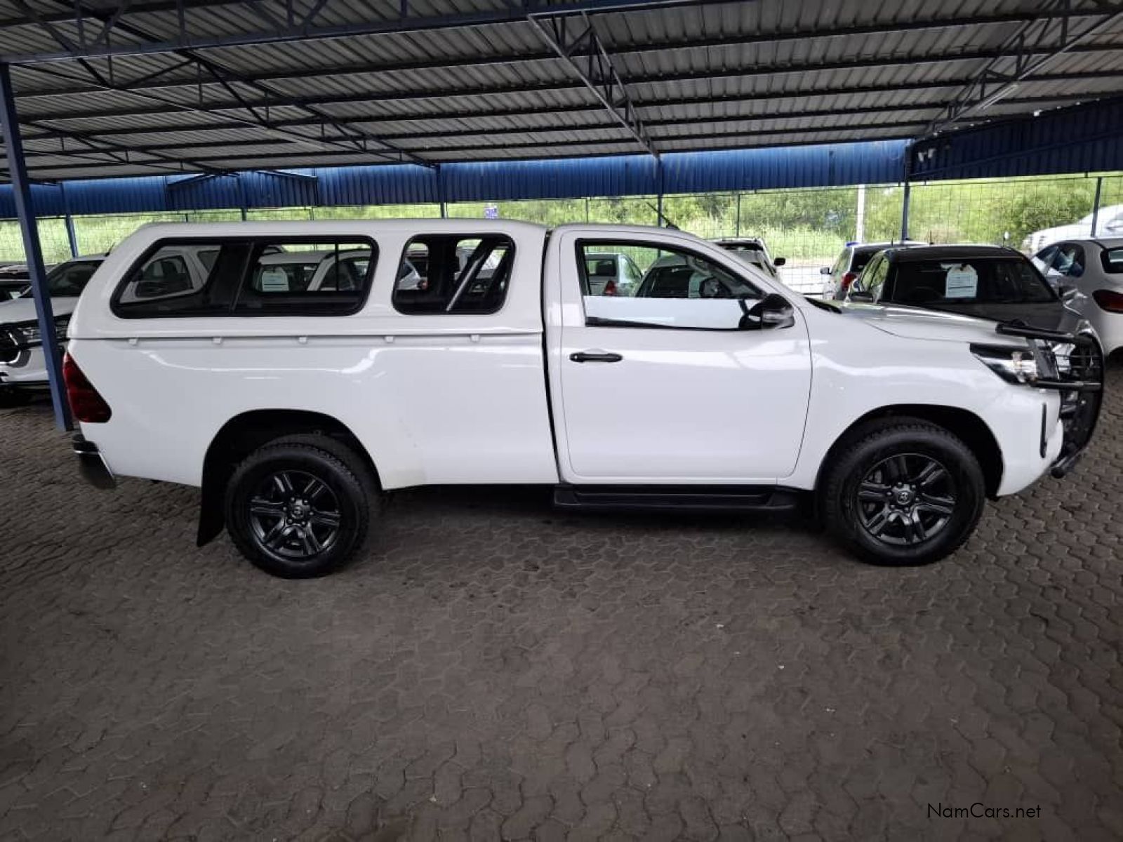 2022 Toyota Hilux photo 1