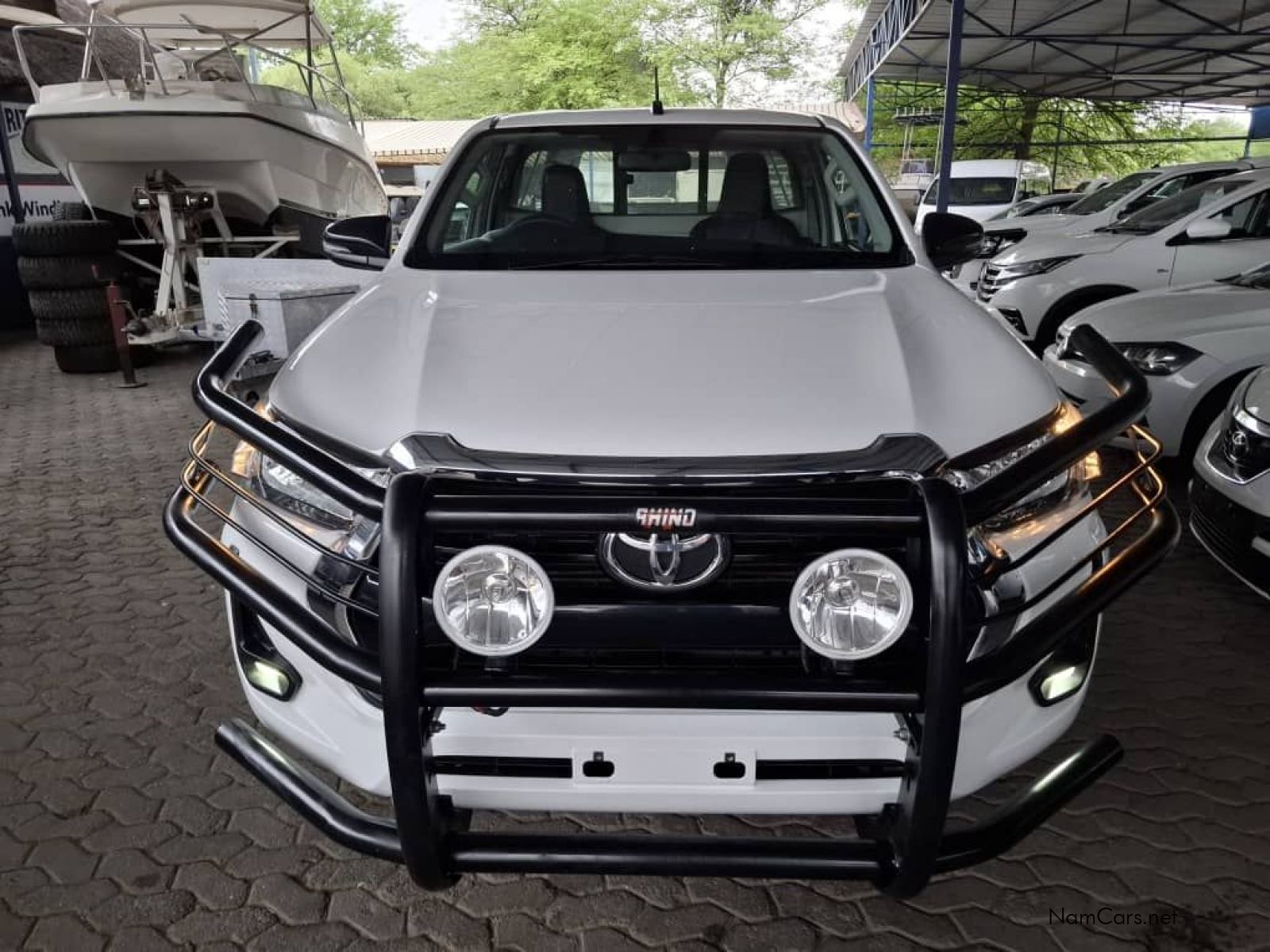 2022 Toyota Hilux photo 3