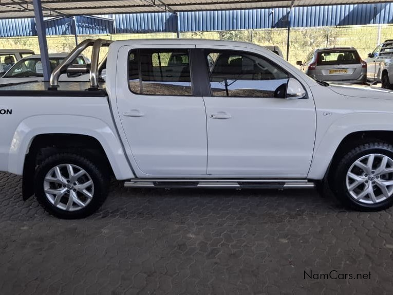 2022 Volkswagen Amarok photo 1