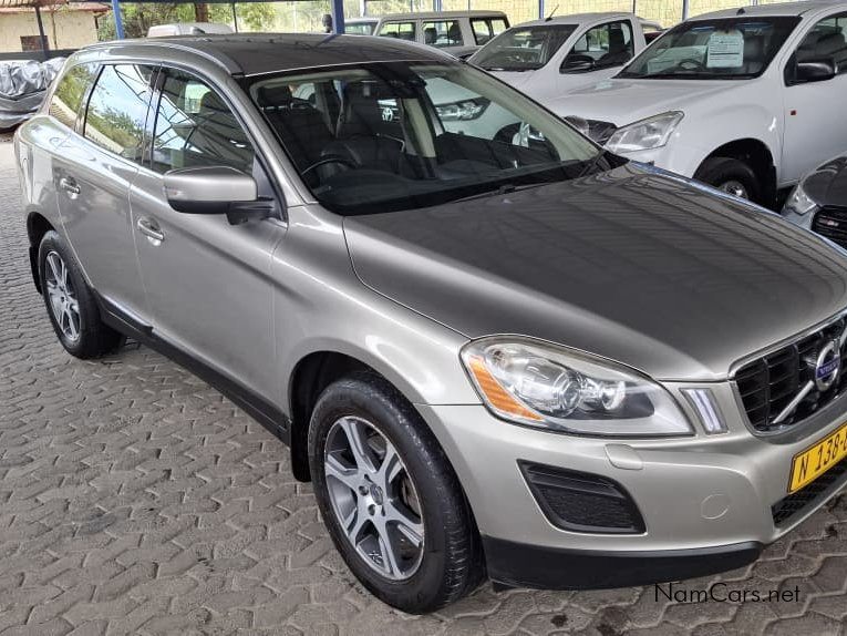 2010 Volvo XC60 photo 2