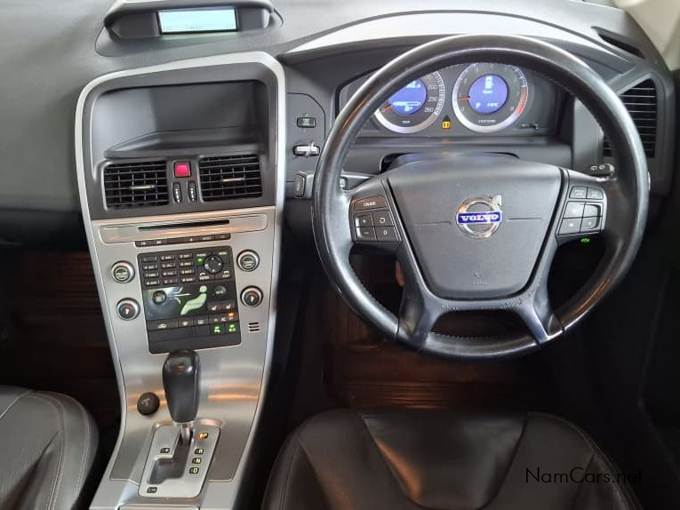 2010 Volvo XC60 photo 8