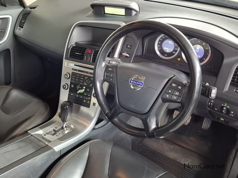 2010 Volvo XC60 photo 9