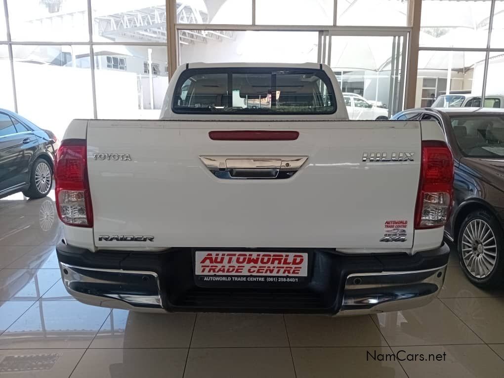 2023 Toyota Hilux photo 5