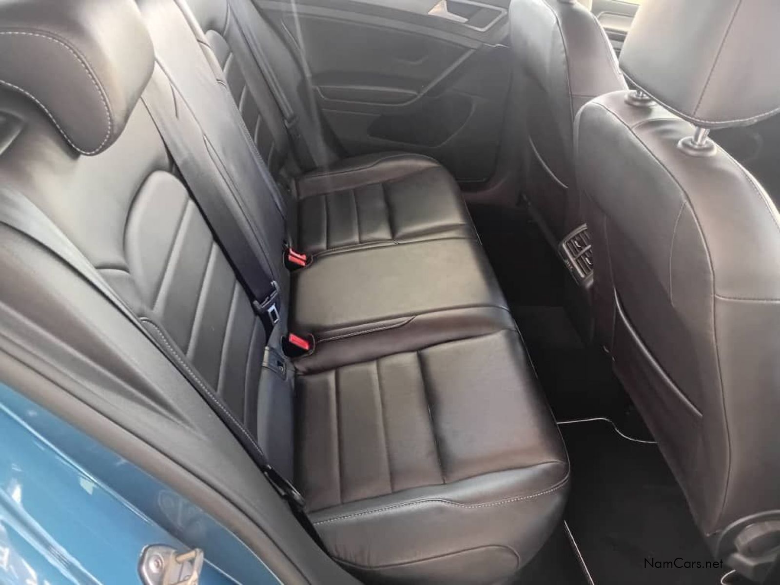2015 Volkswagen Golf photo 12