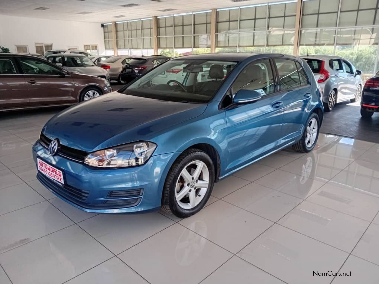 2015 Volkswagen Golf photo 3