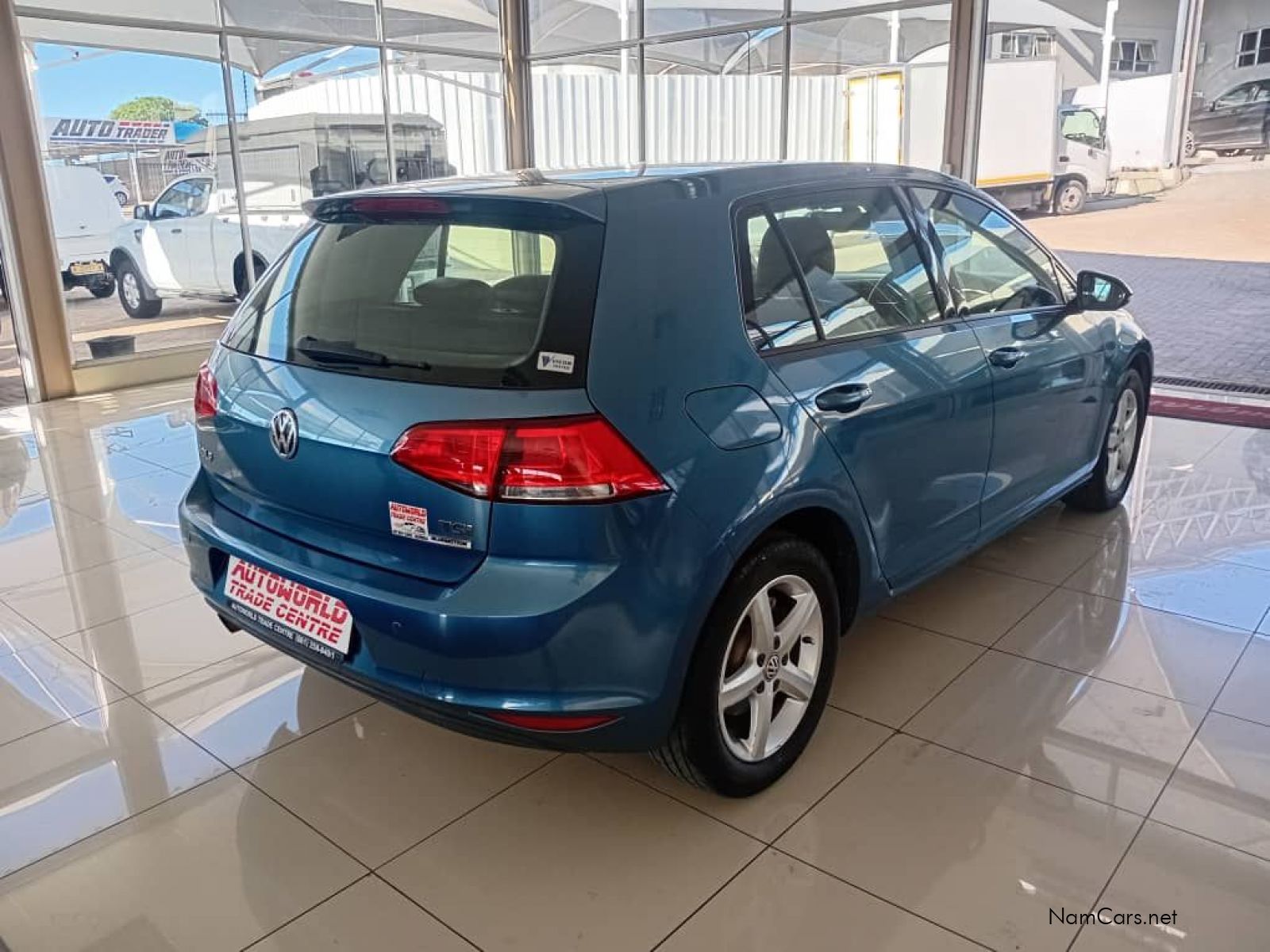 2015 Volkswagen Golf photo 7