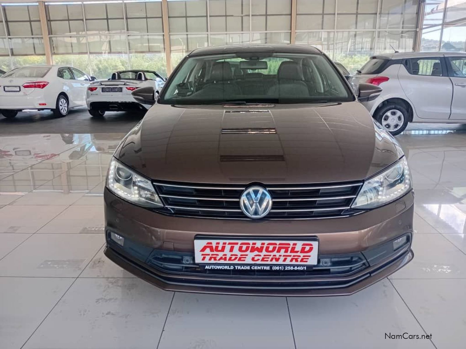 2015 Volkswagen Jetta photo 2