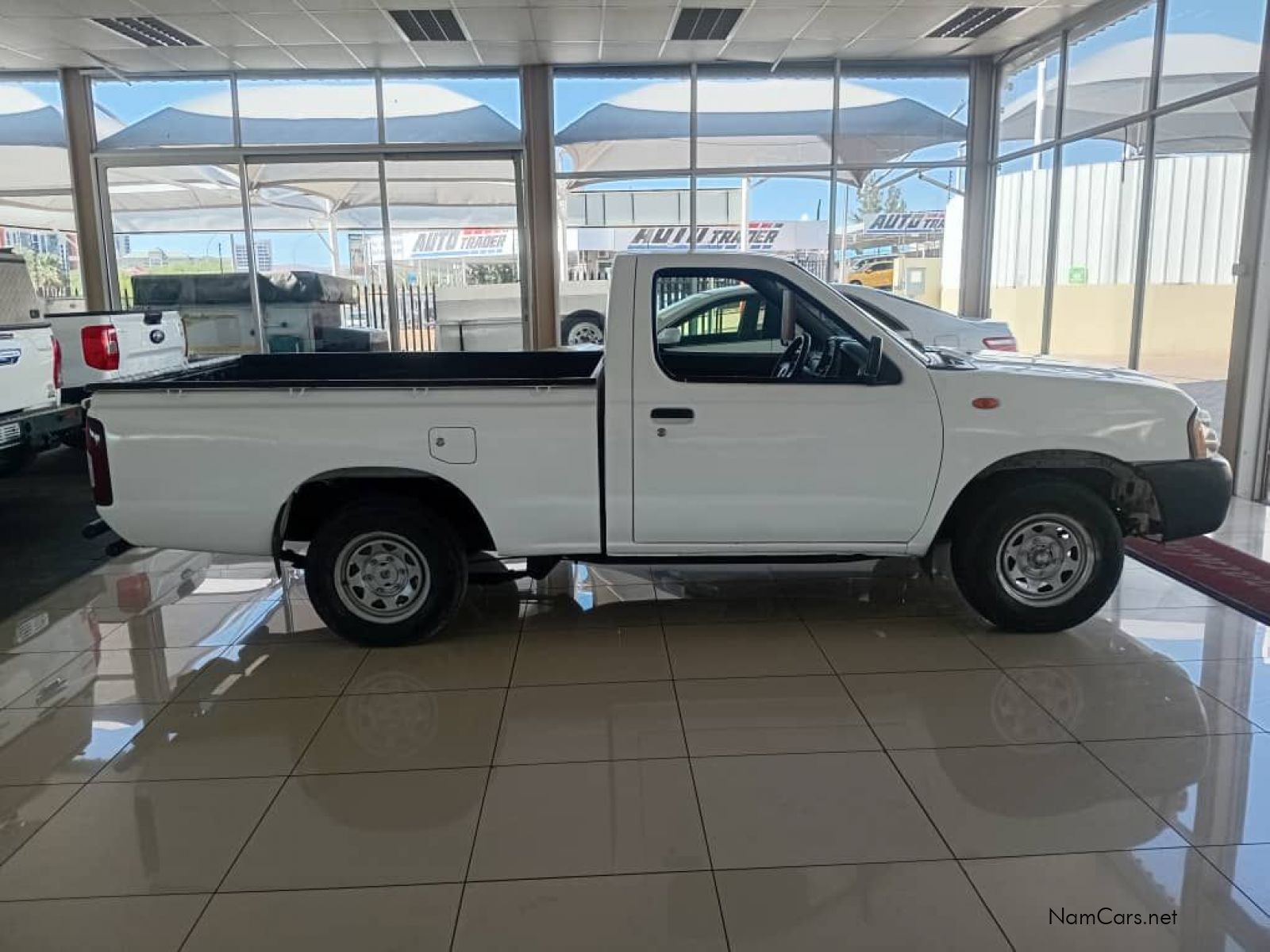2012 Nissan NP300 photo 7