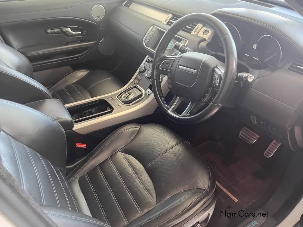 2018 Land Rover Range Rover photo 8