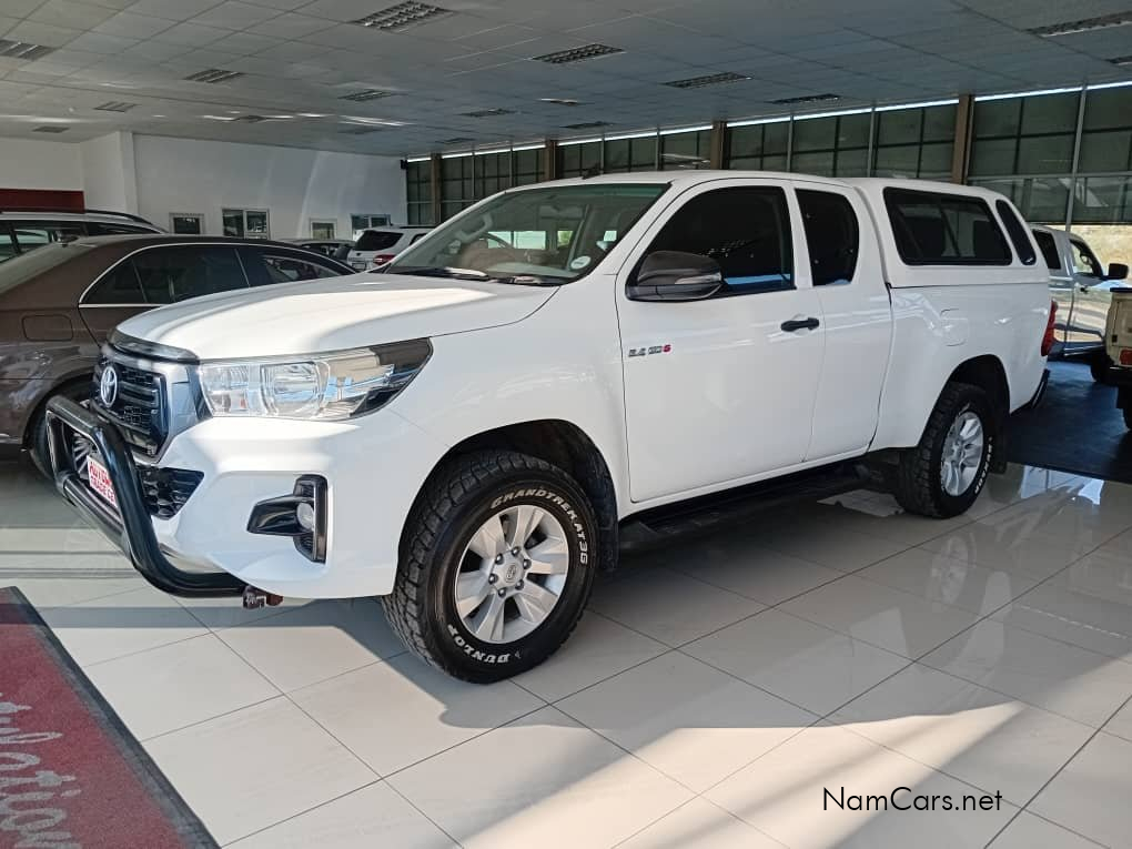 2020 Toyota Hilux photo 3