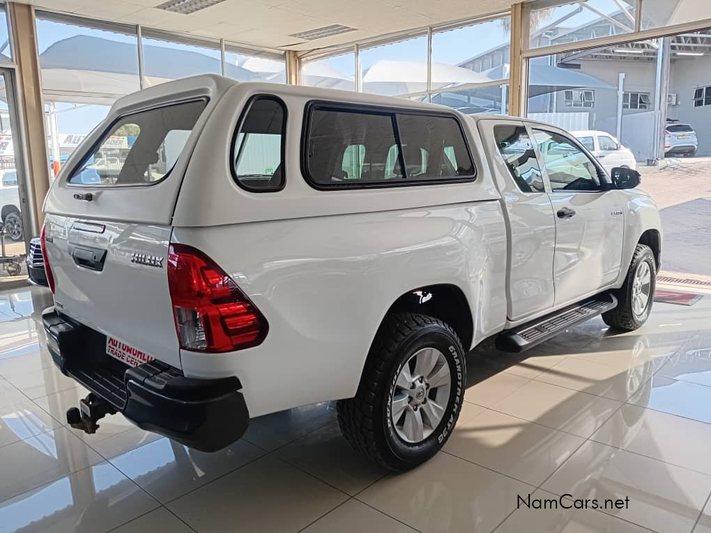 2020 Toyota Hilux photo 7