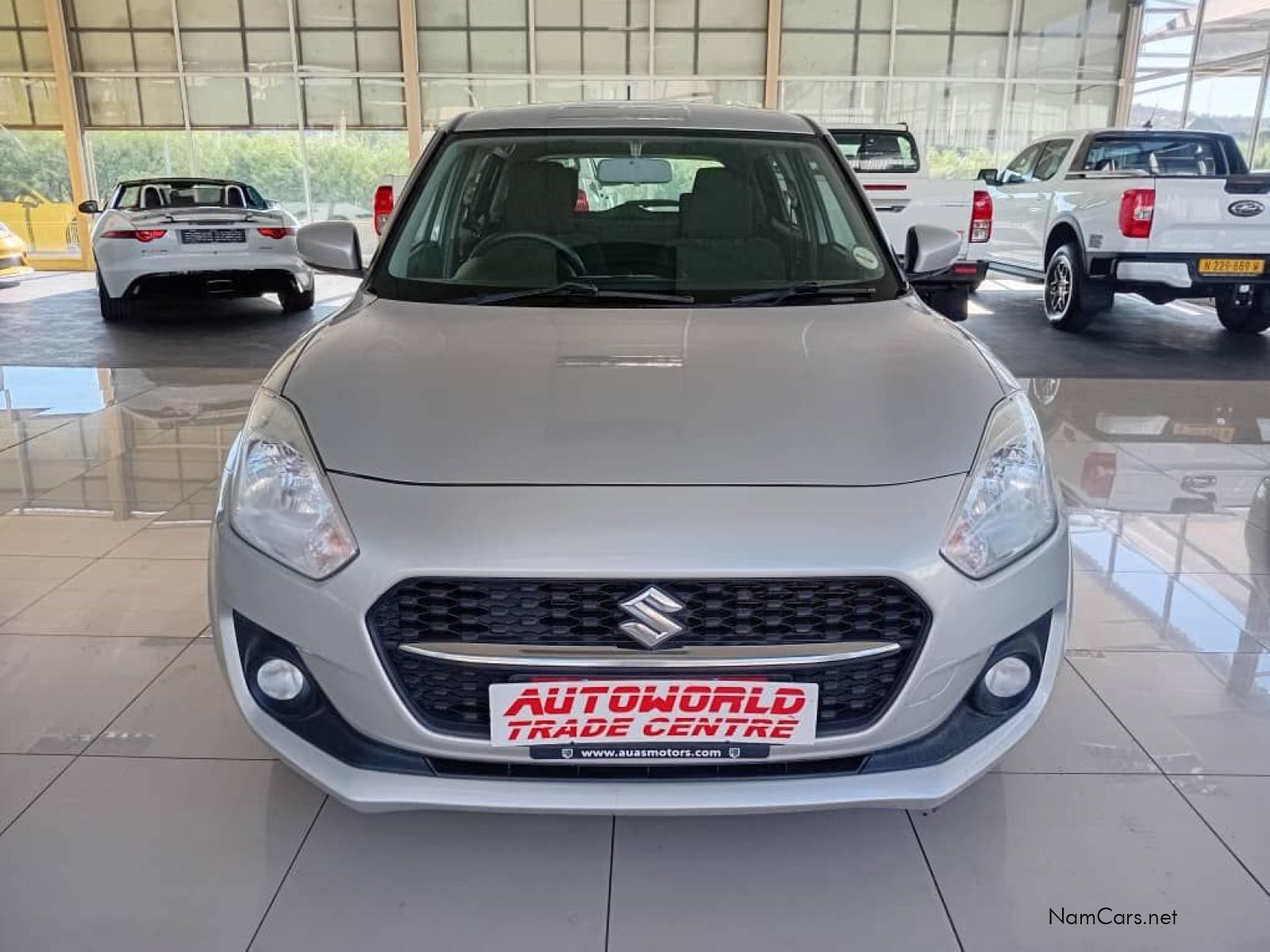 2022 Suzuki Swift photo 2