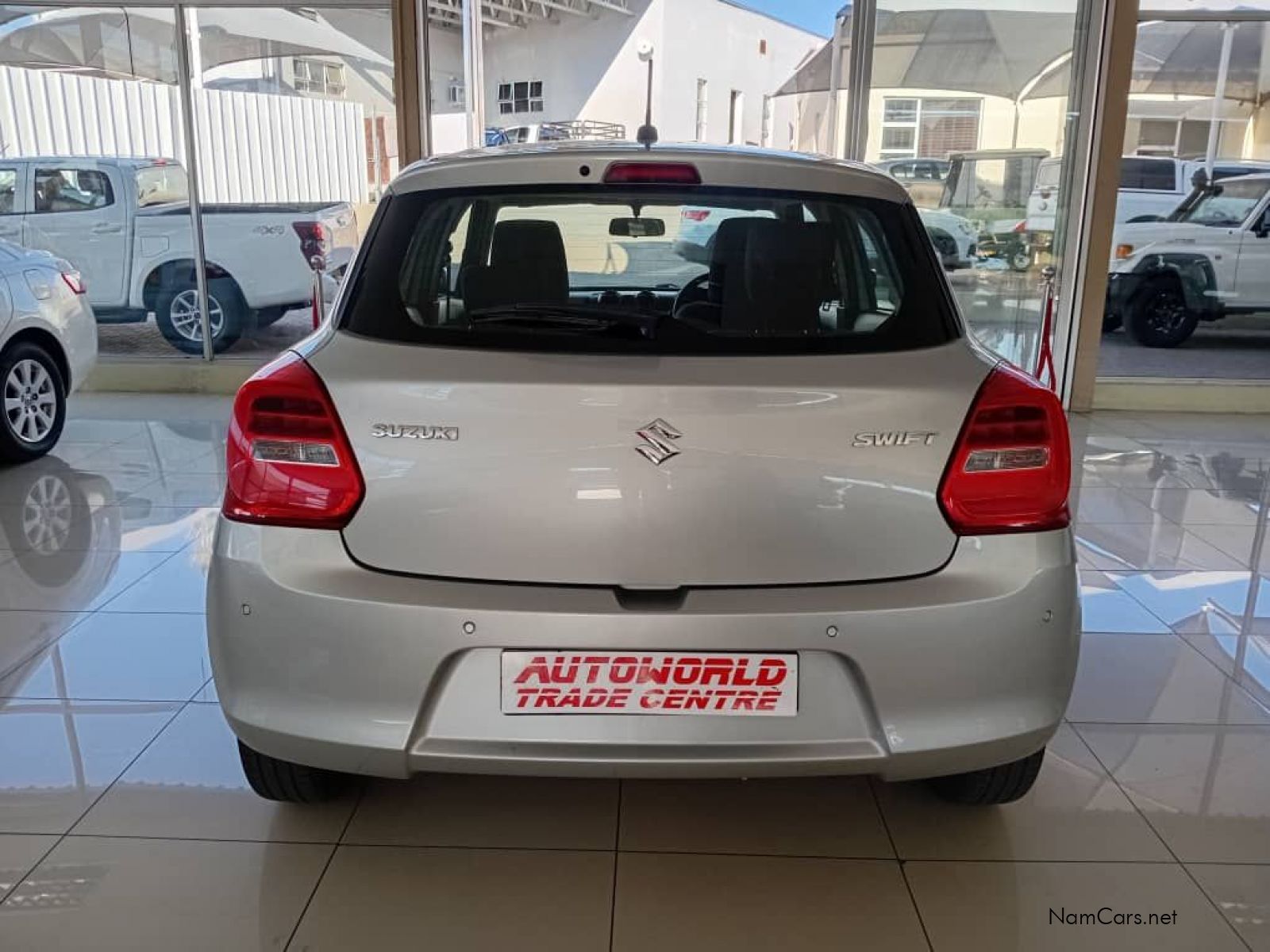2022 Suzuki Swift photo 3