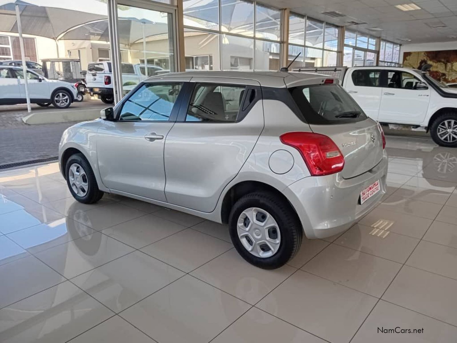 2022 Suzuki Swift photo 5