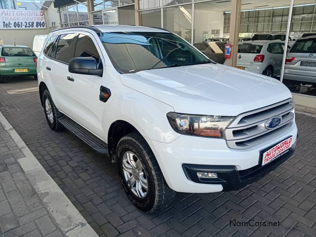 2018 Ford Everest photo 1