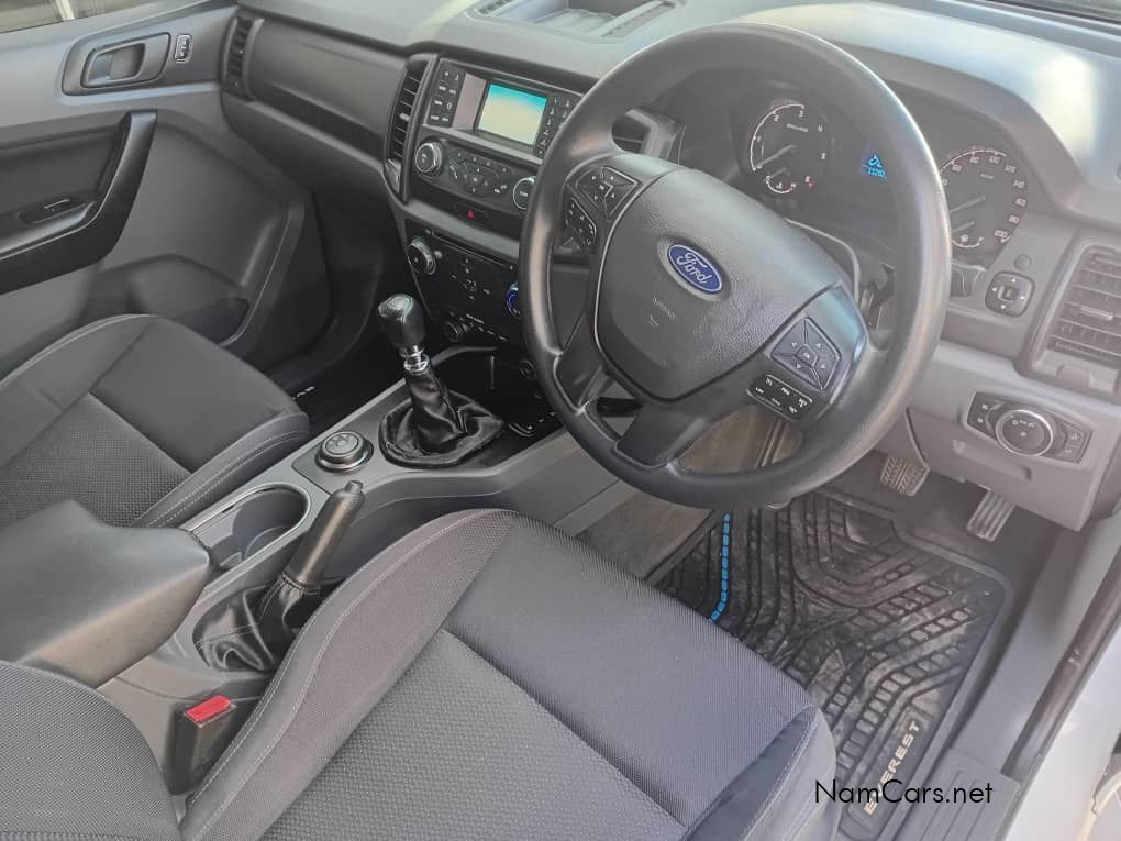 2018 Ford Everest photo 10