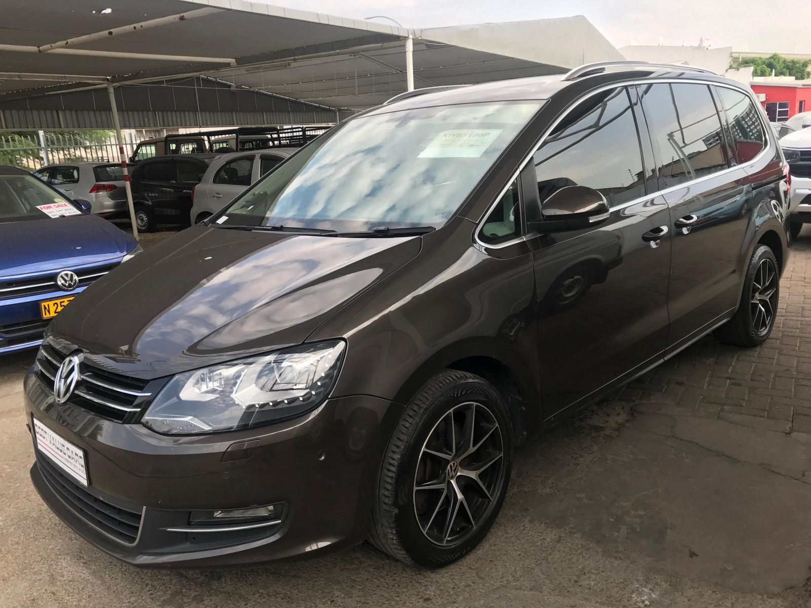 2015 Volkswagen Sharan photo 2
