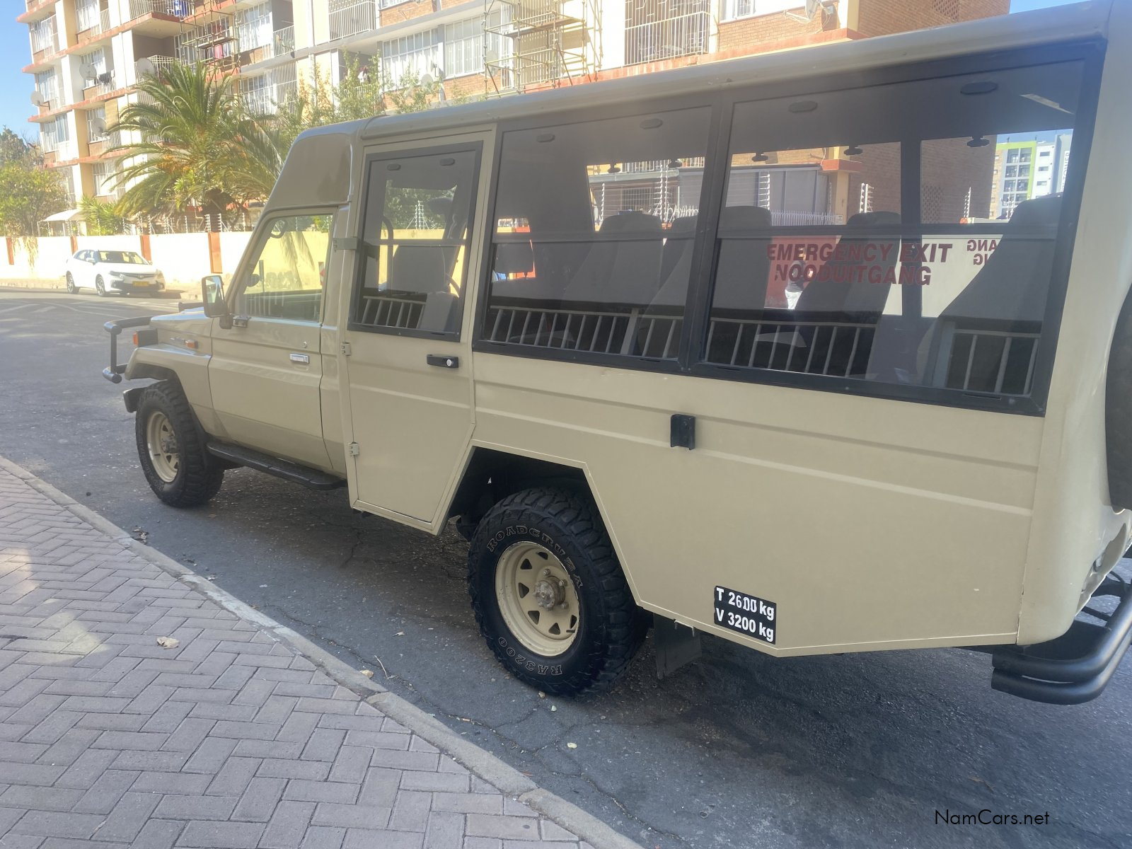 2008 Toyota Land Cruiser photo 5