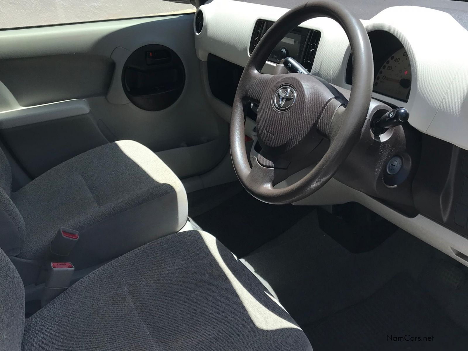 2012 Toyota Passo photo 9