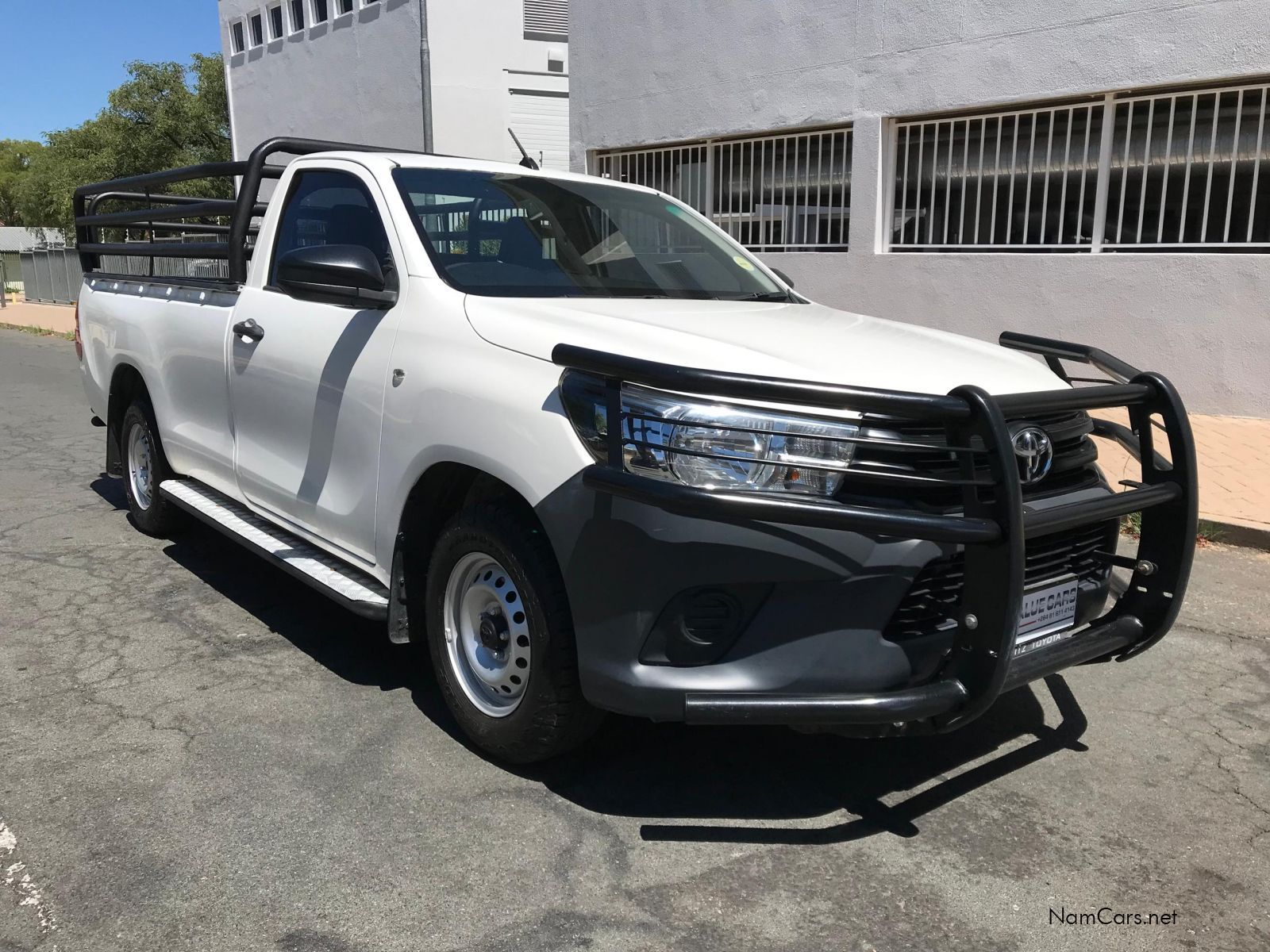 2019 Toyota Hilux photo 1