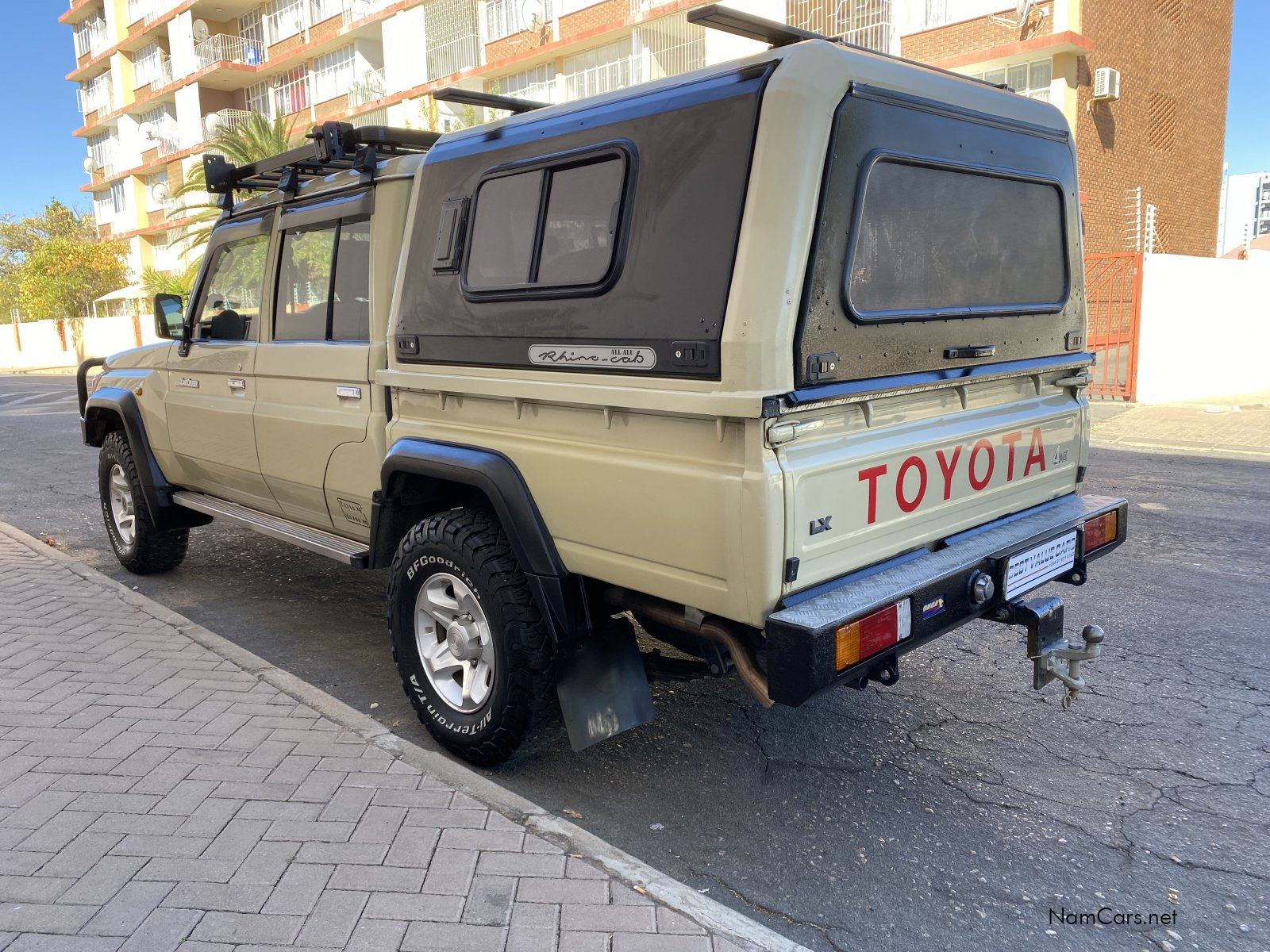 2019 Toyota Land Cruiser photo 5