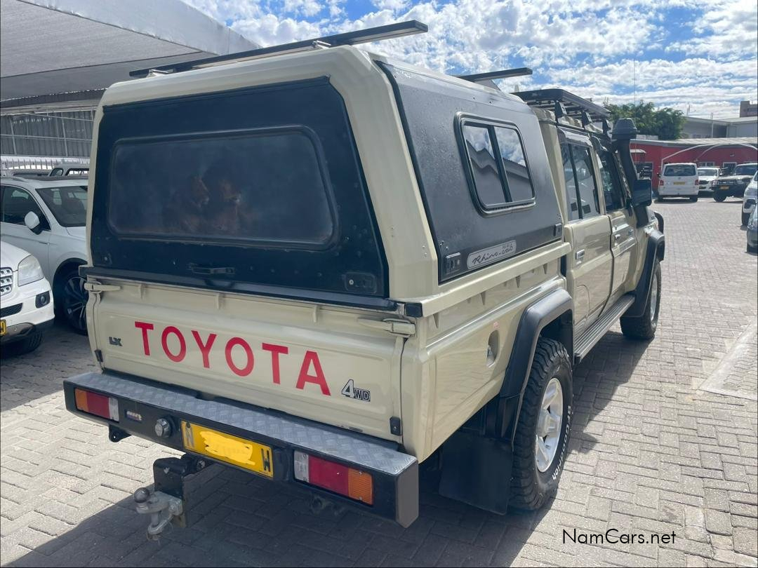 2019 Toyota Land Cruiser photo 7