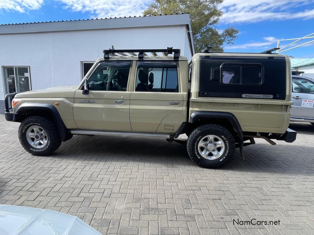 2019 Toyota Land Cruiser photo 8