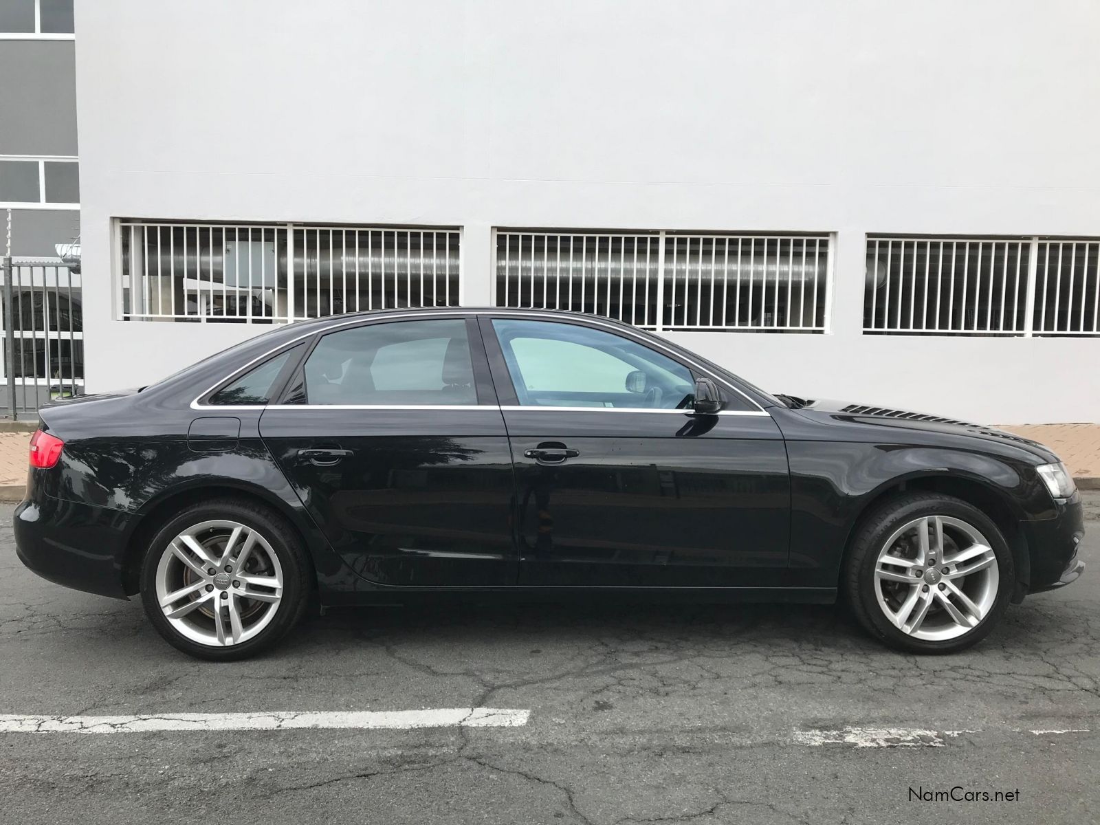 2015 Audi A4 photo 4