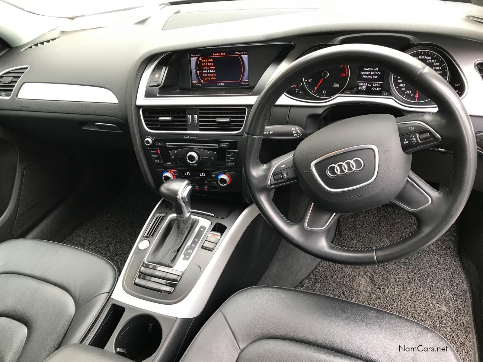 2015 Audi A4 photo 7