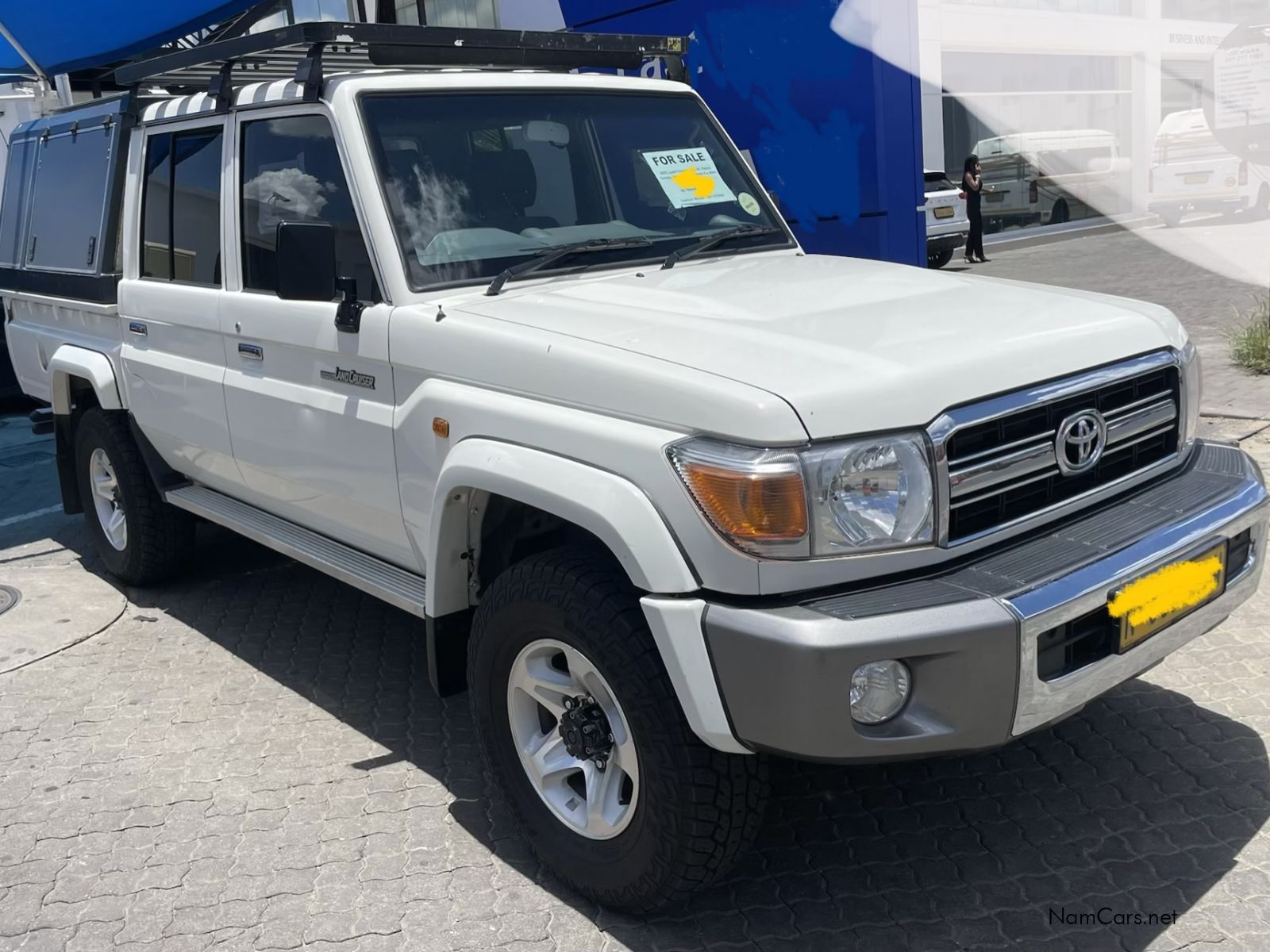 2023 Toyota Land Cruiser photo 1