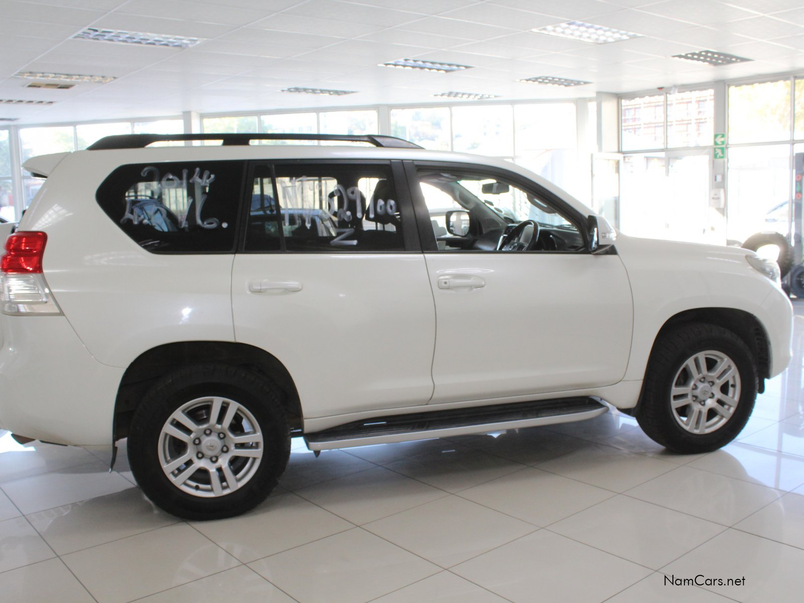 2011 Toyota Prado photo 10