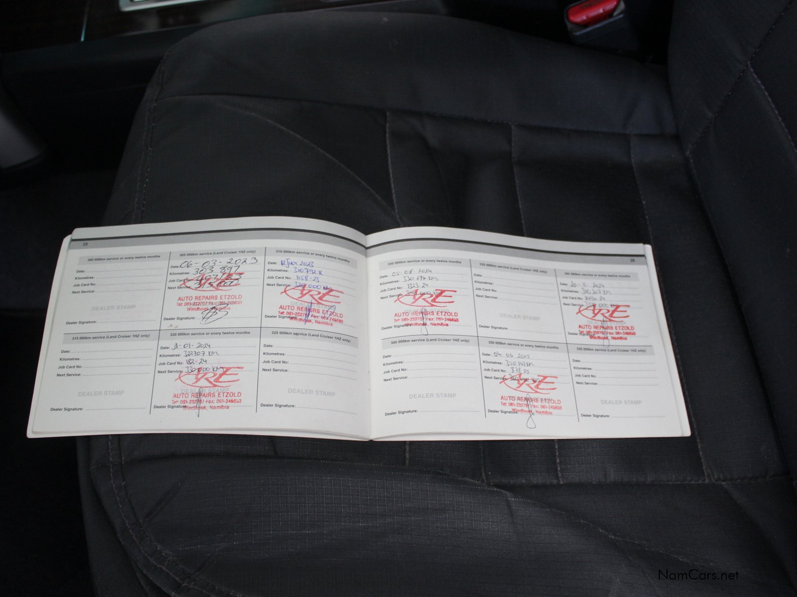 2011 Toyota Prado photo 13
