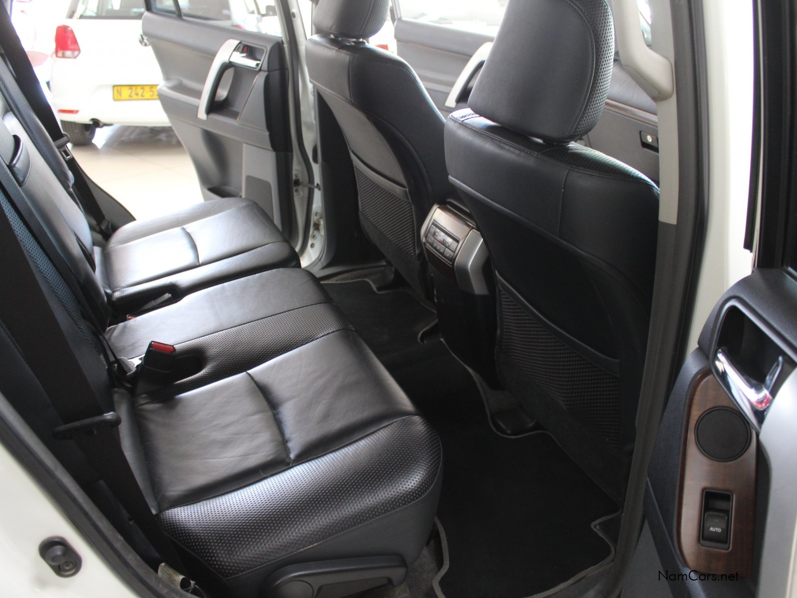 2011 Toyota Prado photo 20