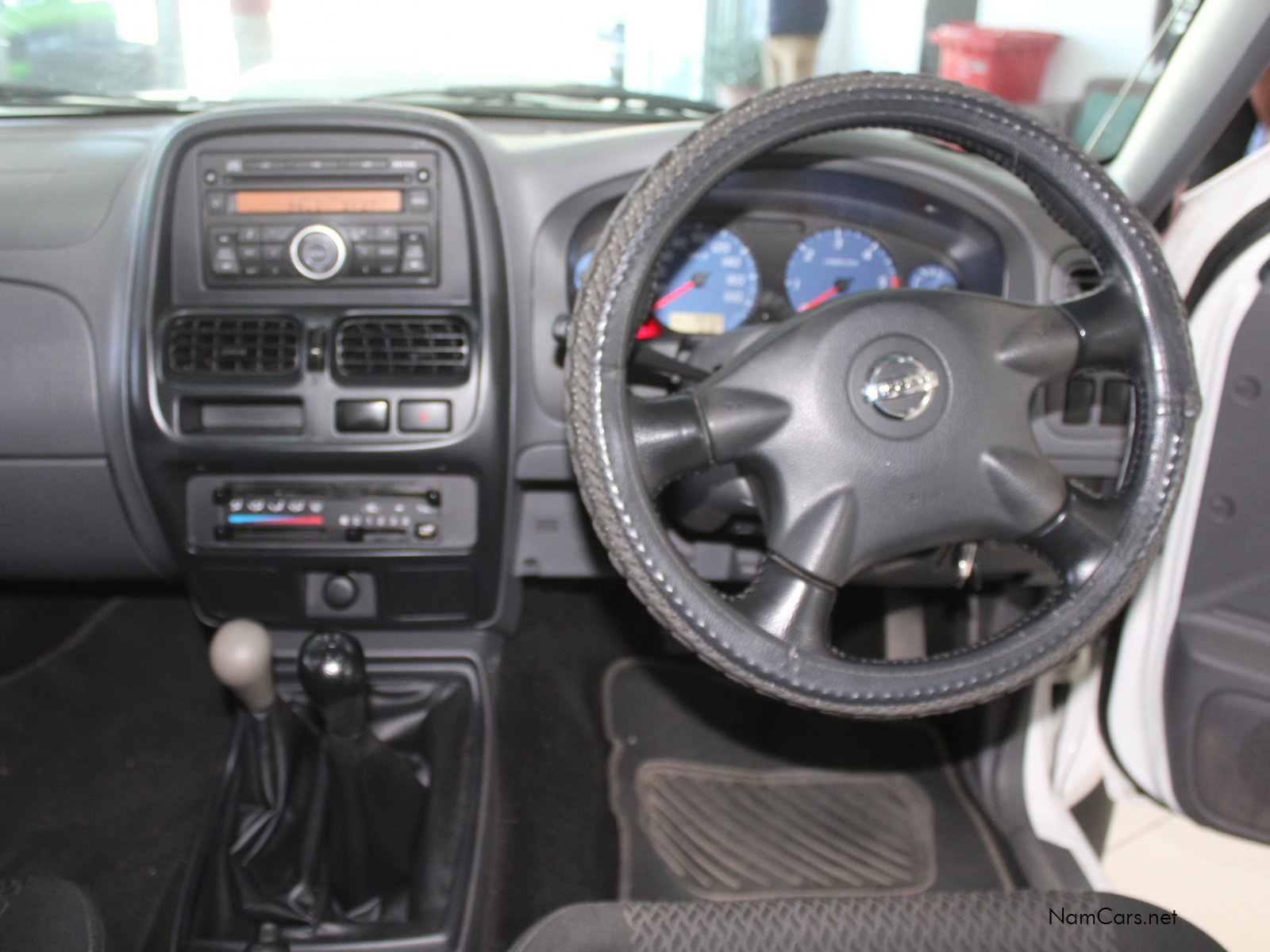 2020 Nissan NP300 photo 10