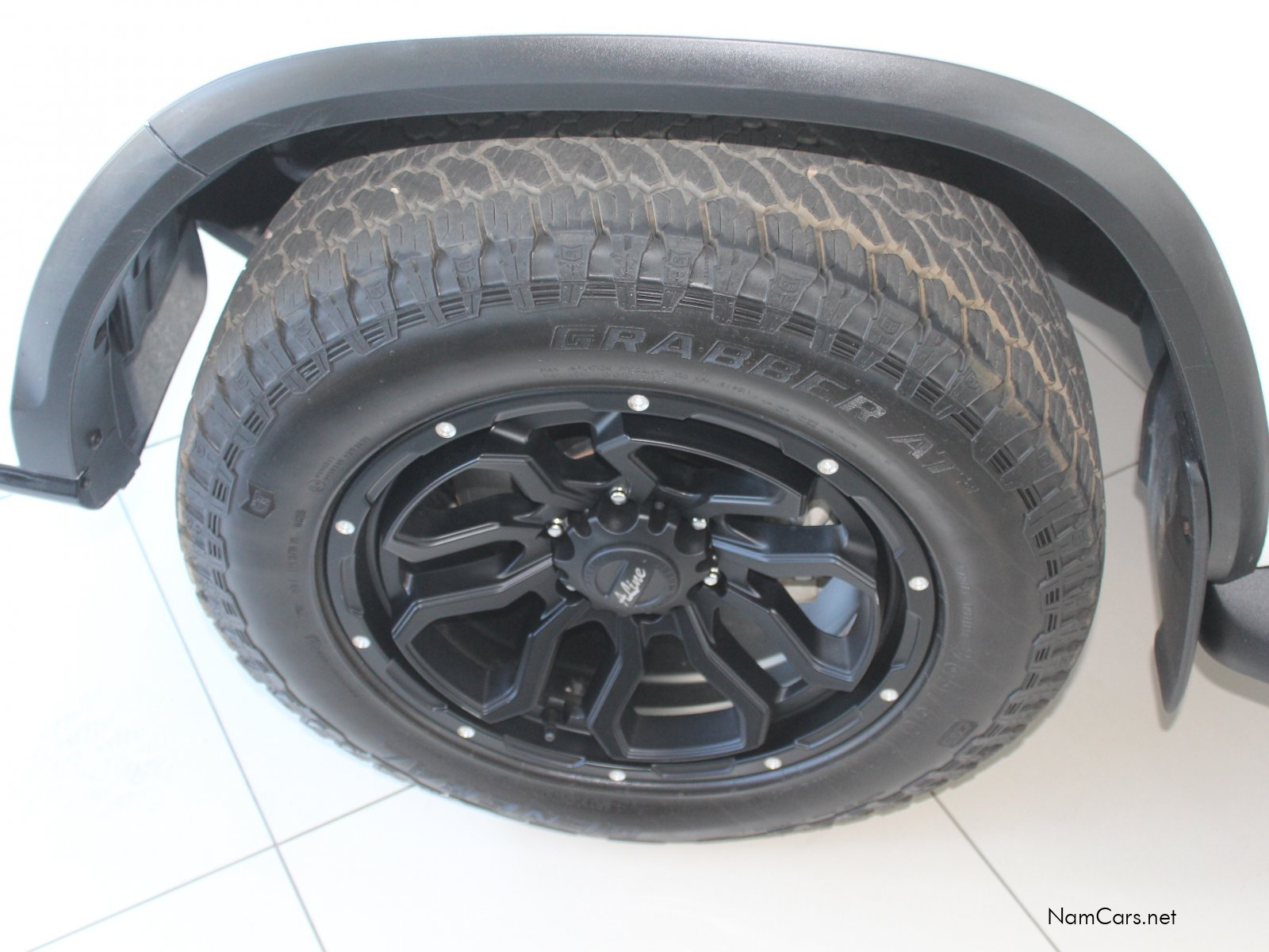2025 Toyota Fortuner photo 18