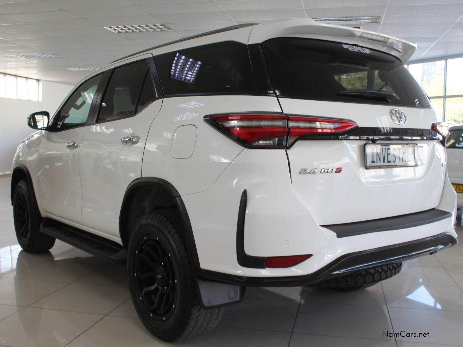 2025 Toyota Fortuner photo 5
