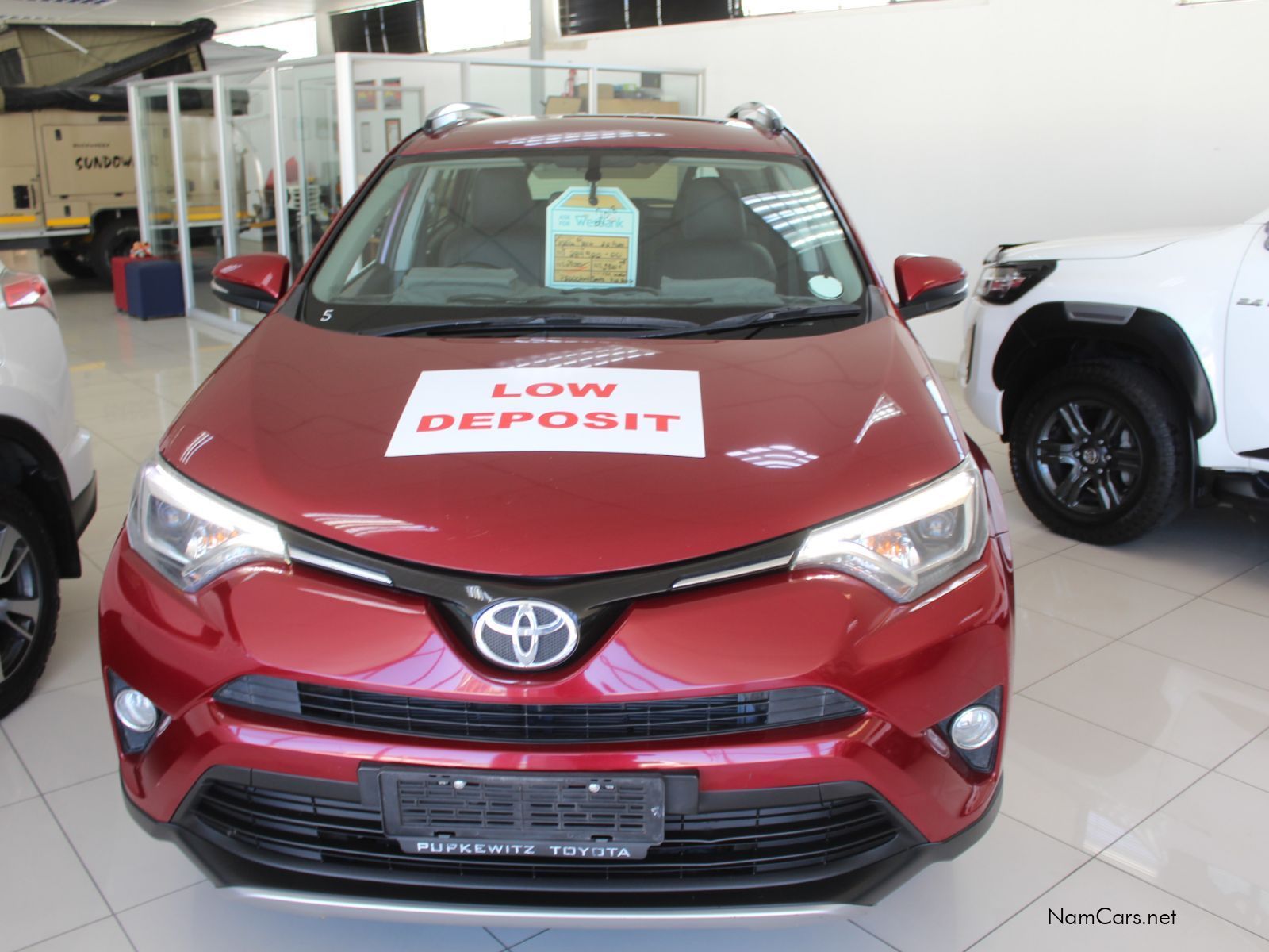 2018 Toyota Rav4 photo 1