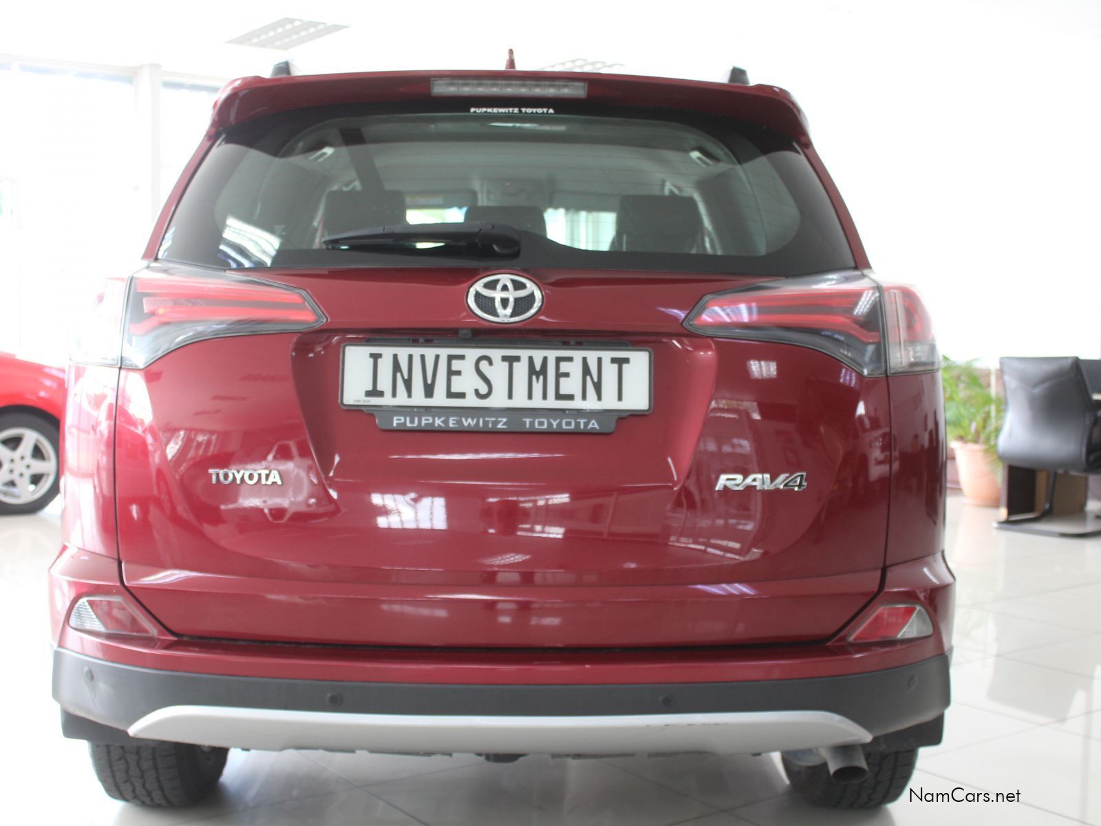 2018 Toyota Rav4 photo 8