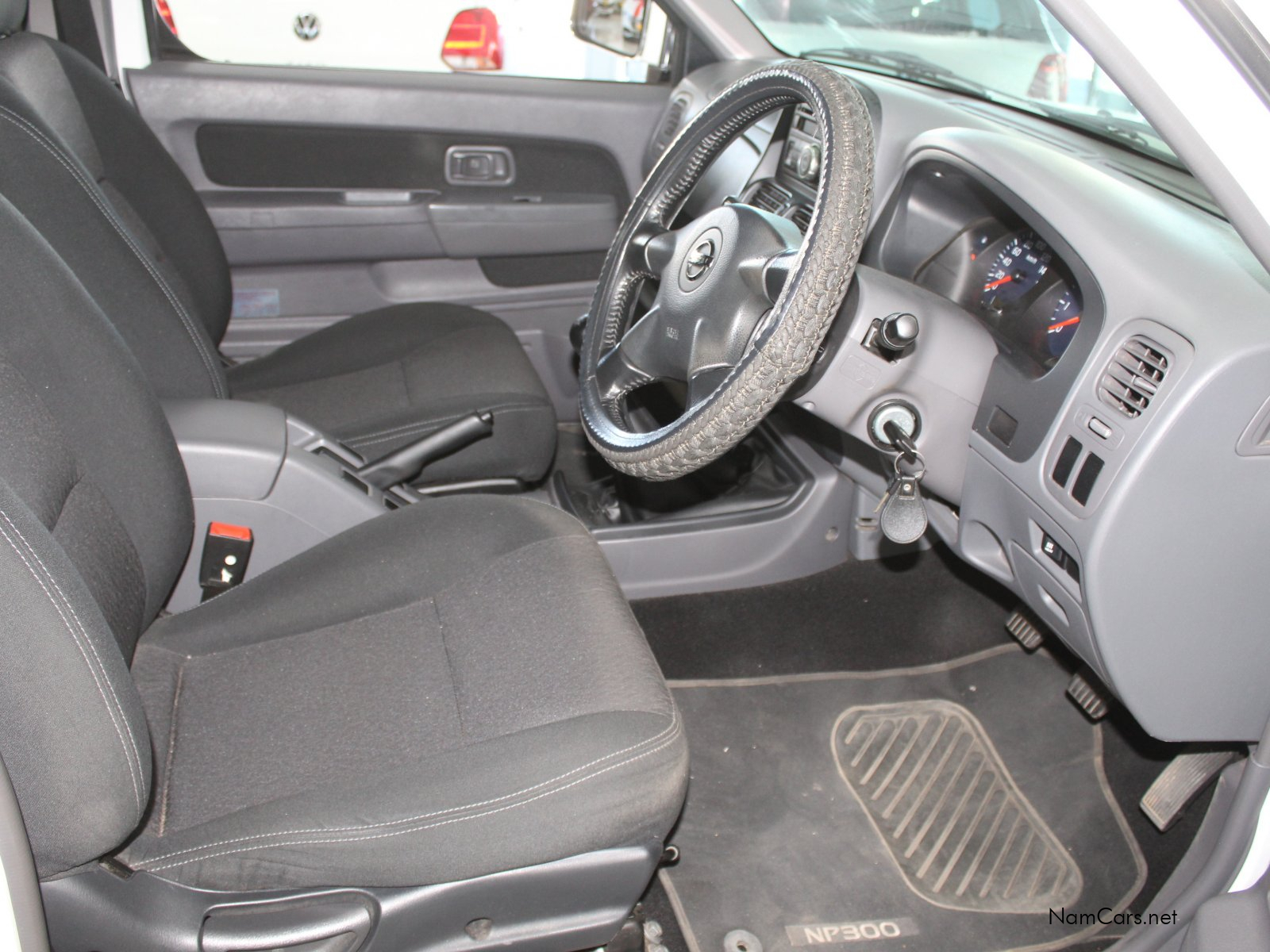 2020 Nissan NP300 photo 8