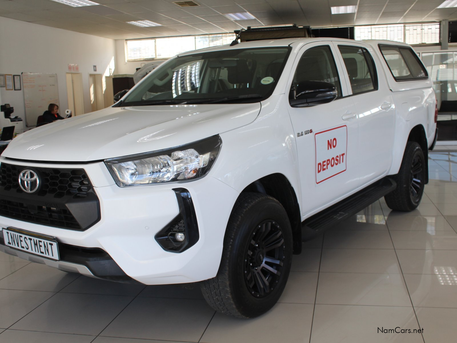 2025 Toyota Hilux photo 3