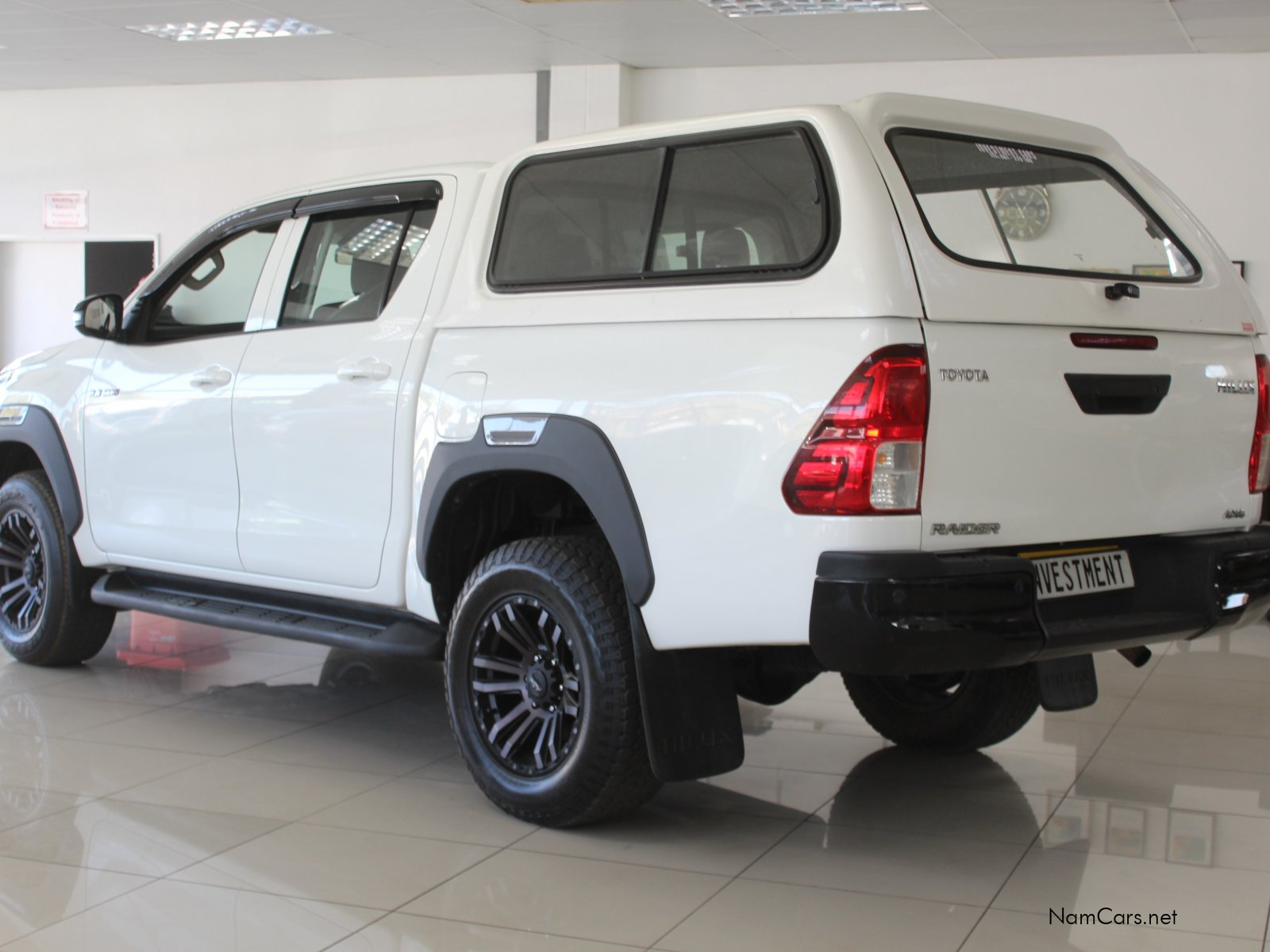 2025 Toyota Hilux photo 6