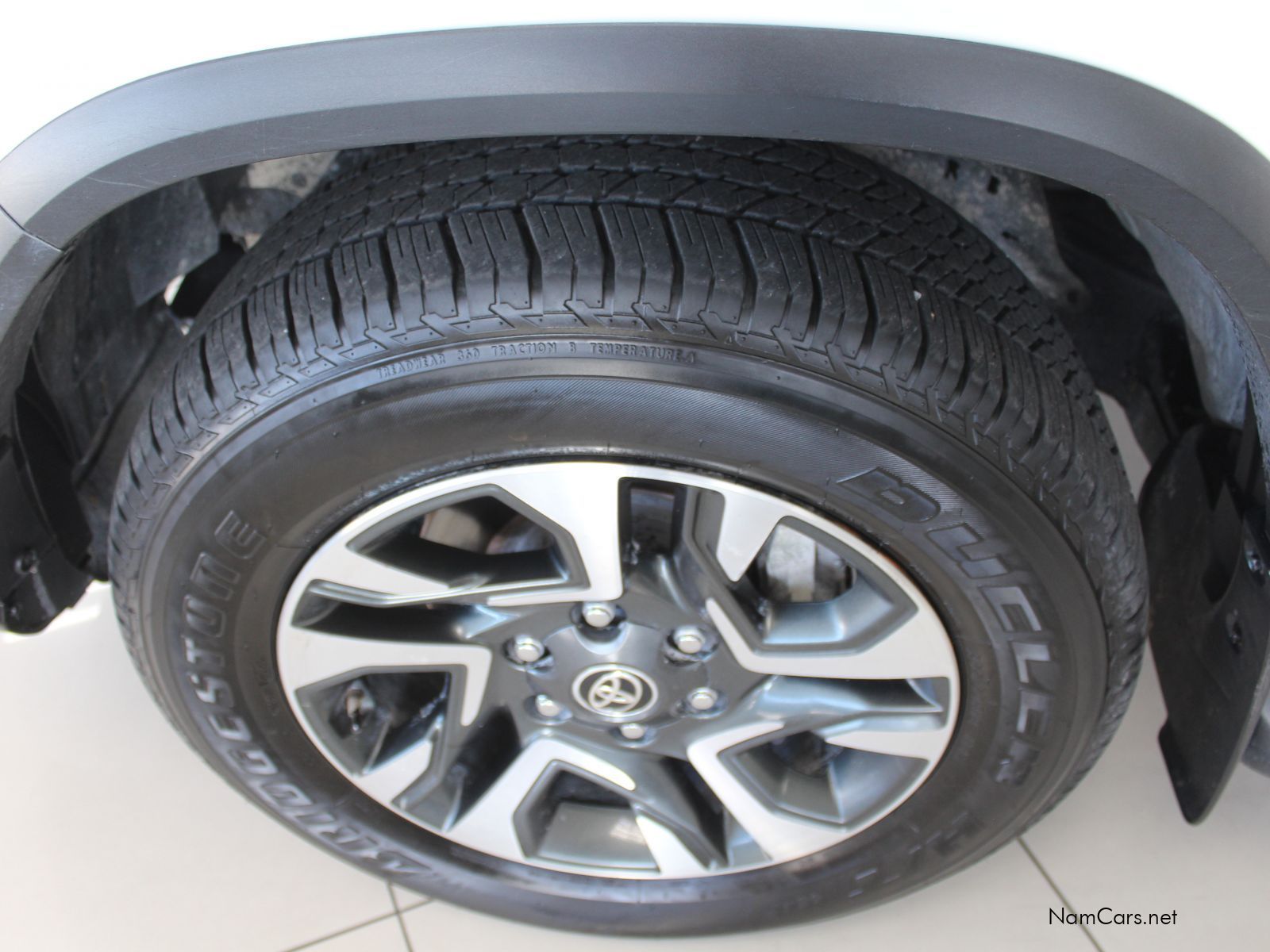 2025 Toyota Fortuner photo 4