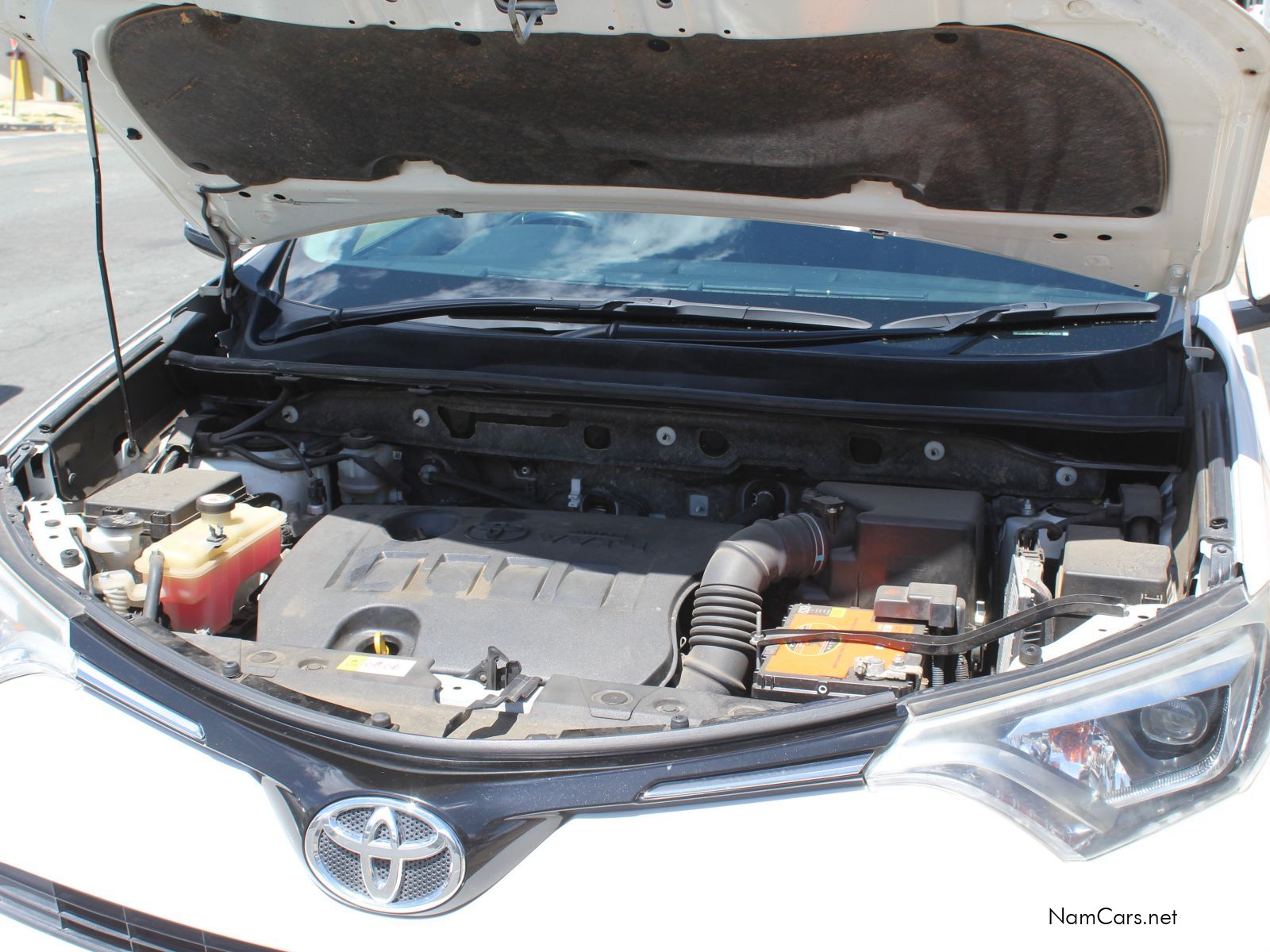 2018 Toyota Rav4 photo 14