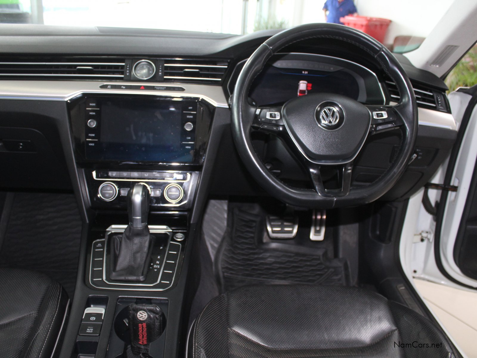 2018 Volkswagen Arteon photo 12