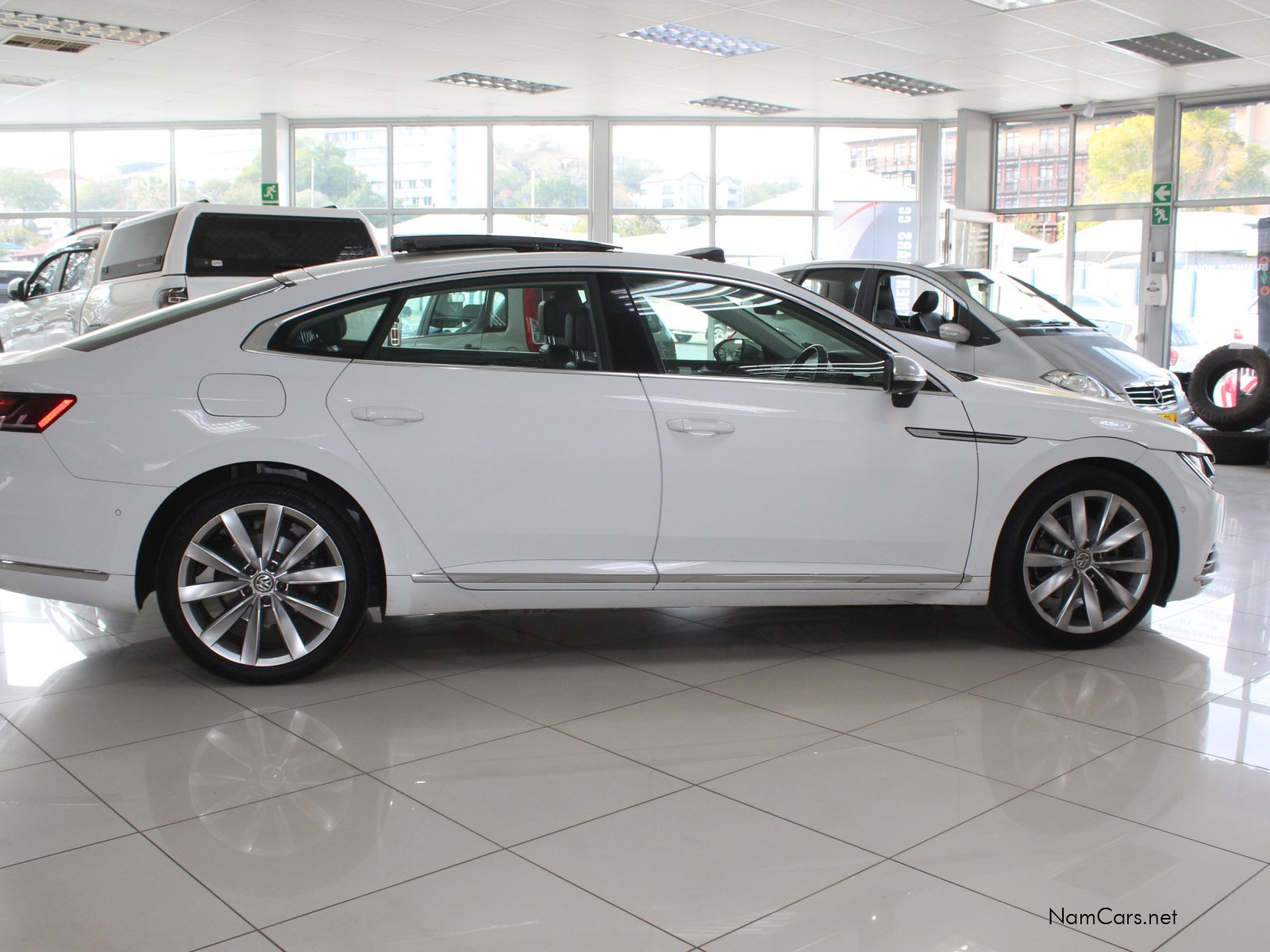 2018 Volkswagen Arteon photo 8