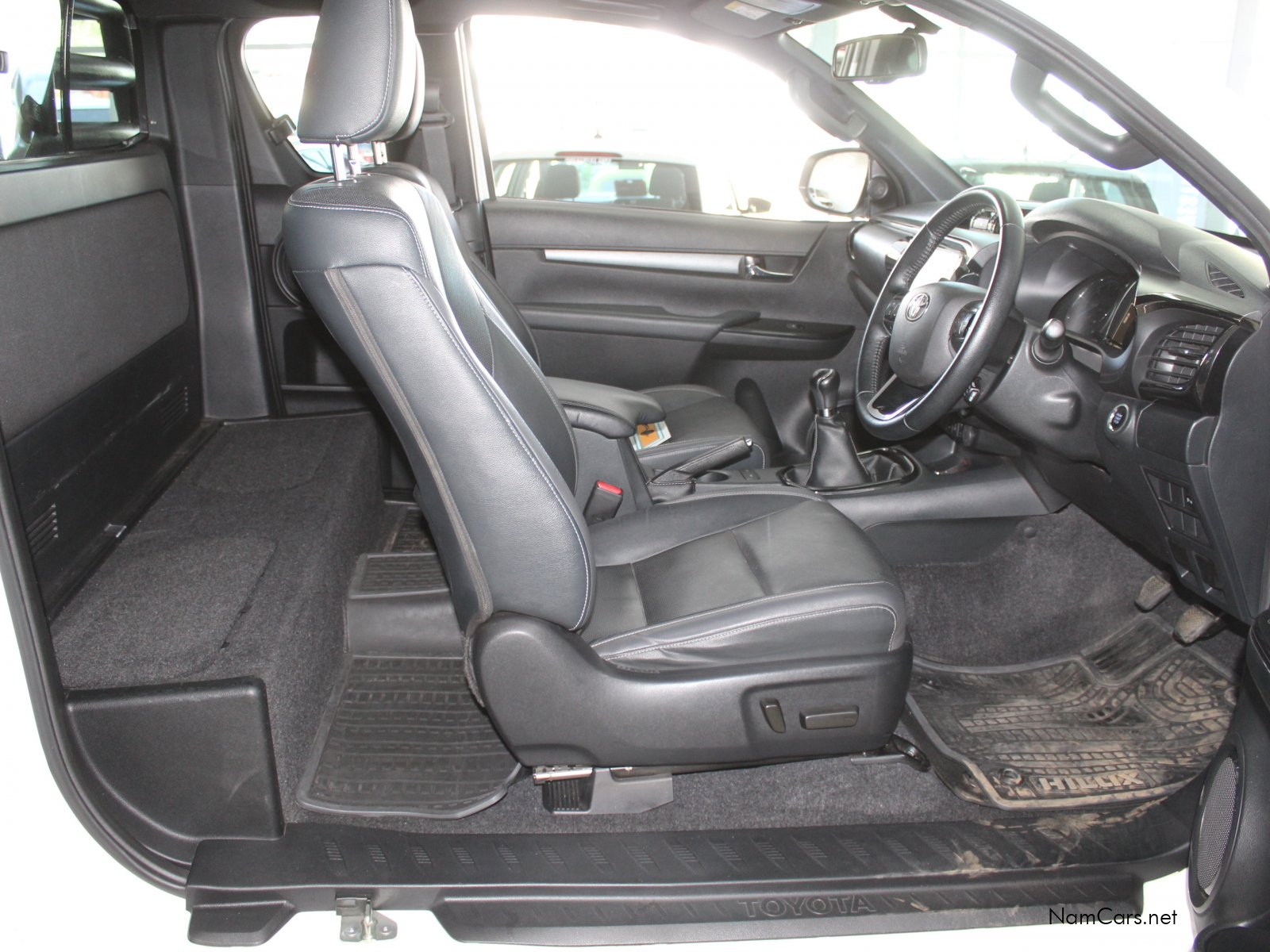 2022 Toyota Hilux photo 12