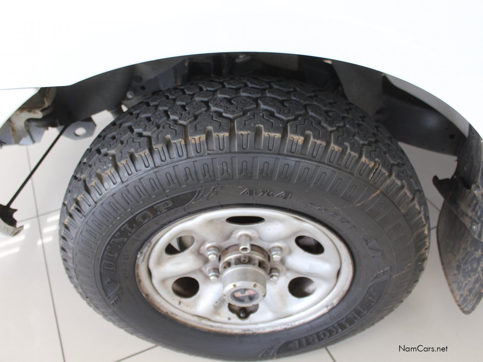 2012 Nissan NP300 photo 9