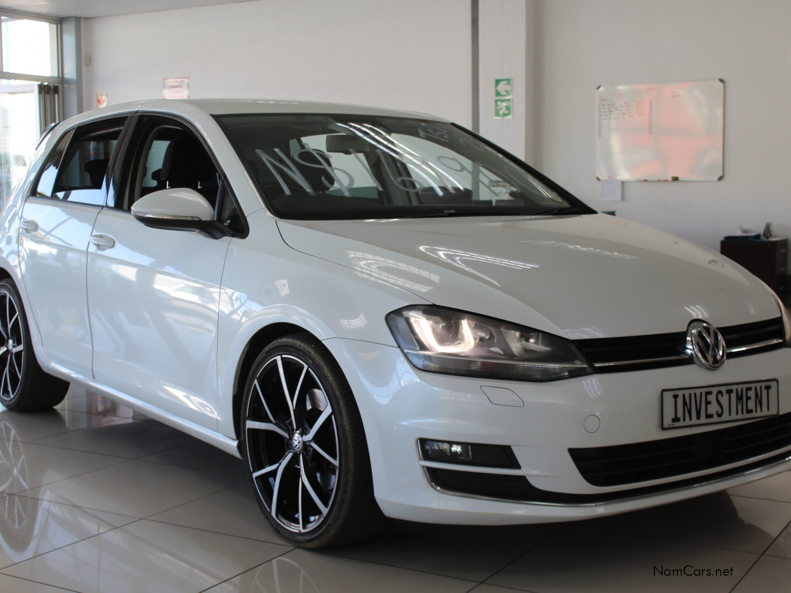 2013 Volkswagen Golf photo 1