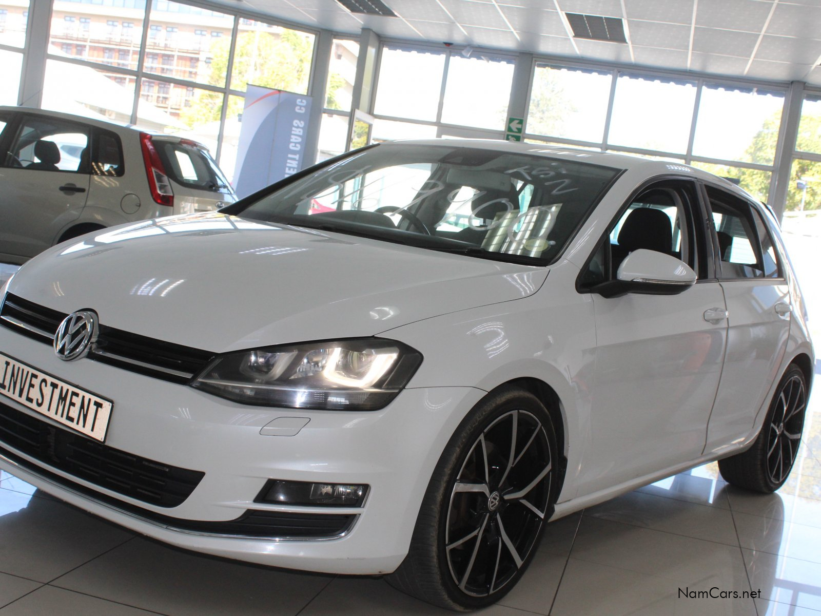 2013 Volkswagen Golf photo 3